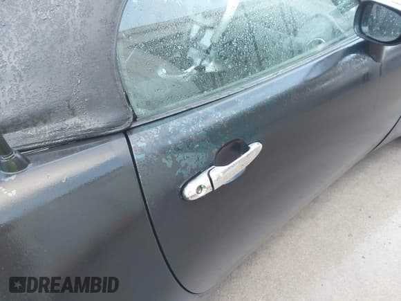 ✅ 2006 Pontiac Solstice • VIN: 1G2MB33B06Y103976 • Лот: 42957226. Опубликован ранее на IAAI с пробегом 159 972 миль. Бесплатный доступ к архиву аукционных продаж из США и подробный отчёт об истории автомобиля на DreamBid. Изображение 6.