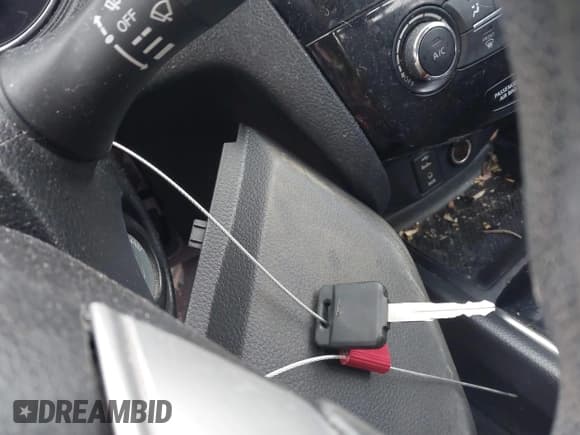 ✅ 2016 Nissan Rogue SV • VIN: KNMAT2MT2GP630955 • Лот: 43621576. Опубликован ранее на IAAI с пробегом 141 403 миль. Бесплатный доступ к архиву аукционных продаж из США и подробный отчёт об истории автомобиля на DreamBid. Изображение 11.