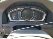 ✅ 2018 Volvo V60 Dynamic • VIN: YV140MEL7J2390381 • Лот: 82303105. Опубликован ранее на Copart с пробегом 129 001 миль. Бесплатный доступ к архиву аукционных продаж из США и подробный отчёт об истории автомобиля на DreamBid. Изображение 9.