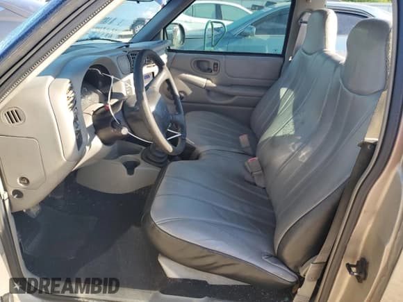 ✅ 2002 Chevrolet S-10 Fleet • VIN: 1GCCS145728103617 • Лот: 52428815. Опубликован ранее на Copart с пробегом Не указан. Бесплатный доступ к архиву аукционных продаж из США и подробный отчёт об истории автомобиля на DreamBid. Изображение 7.