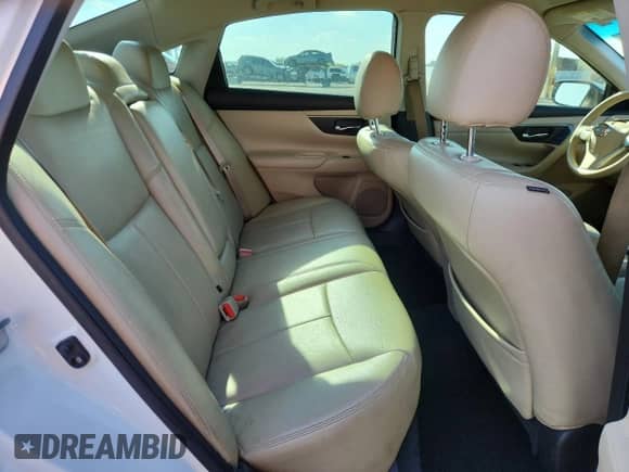 2015 Nissan Altima SV с VIN 1N4AL3AP8FC277095, выставлен на аукционе Copart как лот 90319715 с пробегом 77 124 миль миль и Списание • Salvage title. История ставок и продаж доступна на DreamBid. Изображение 10.