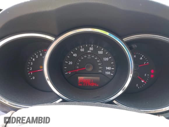 ✅ 2012 Kia Sorento EX • VIN: 5XYKU4A29CG293741 • Lot: 42535434. Listed on IAAI with 177,494 mi. Free auction sales archive from the USA and detailed vehicle history report at DreamBid. Image 7.