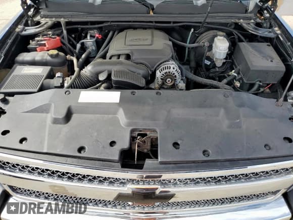 ✅ 2013 Chevrolet Silverado 1500 • VIN: 1GCNKSEA8DZ171335 • Lot: 53523625. Wystawiony na Copart z przebiegiem 83 664 mil. Bezpłatny archiwum sprzedaży aukcyjnych z USA i szczegółowy raport historii pojazdu na DreamBid. Zdjęcie 11.