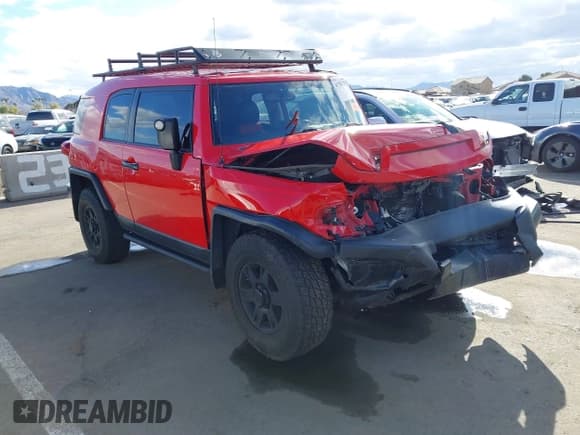 ✅ 2012 Toyota FJ Cruiser • VIN: JTEBU4BF9CK142227 • Lot: 41783321. Listed on IAAI with 179,915 mi. Free auction sales archive from the USA and detailed vehicle history report at DreamBid. Image 1.
