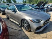 ✅ 2024 Mercedes-Benz C 300 • VIN: W1KAF4HB0RR185990 • Lot: 68674795. Wystawiony na Copart z przebiegiem Nie podano. Bezpłatny archiwum sprzedaży aukcyjnych z USA i szczegółowy raport historii pojazdu na DreamBid. Zdjęcie 4.