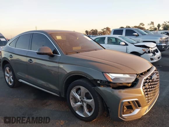 ✅ 2023 Audi Q5 Sportback S line Premium Plus • VIN: WA15AAFYXP2047597 • Лот: 41134751. Опубликован ранее на IAAI с пробегом 28 102 миль. Бесплатный доступ к архиву аукционных продаж из США и подробный отчёт об истории автомобиля на DreamBid. Изображение 13.