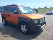 ✅ 2007 Honda Element LX • VIN: 5J6YH28337L010823 • Lot: 42832210. Wystawiony na IAAI z przebiegiem 272 721 mil. Bezpłatny archiwum sprzedaży aukcyjnych z USA i szczegółowy raport historii pojazdu na DreamBid. Zdjęcie 1.