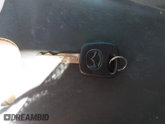 ✅ 2003 Mazda Tribute LX • VIN: 4F2YZ04113KM46727 • Лот: 42196041. Опубликован ранее на IAAI с пробегом Не указан. Бесплатный доступ к архиву аукционных продаж из США и подробный отчёт об истории автомобиля на DreamBid. Изображение 11.