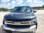 ✅ 2019 Chevrolet Silverado 1500 LT • VIN: 3GCUYDED5KG292241 • Lot: 43396399. Wystawiony na IAAI z przebiegiem 121 506 mil. Bezpłatny archiwum sprzedaży aukcyjnych z USA i szczegółowy raport historii pojazdu na DreamBid. Zdjęcie 12.