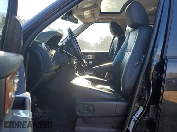 ✅ 2015 Land Rover LR4 HSE • VIN: SALAG2V64FA774109 • Лот: 79364243. Опубликован ранее на Copart с пробегом 108 779 миль. Бесплатный доступ к архиву аукционных продаж из США и подробный отчёт об истории автомобиля на DreamBid. Изображение 7.