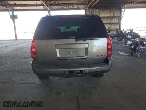 ✅ 2007 GMC Yukon SLE • VIN: 1GKFC13C37R288507 • Lot: 61291585. Listed on Copart with 155,347 mi. Free auction sales archive from the USA and detailed vehicle history report at DreamBid. Image 6.