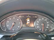 ✅ 2015 Audi A8 3.0T • VIN: WAU3GAFD1FN017875 • Лот: 88210815. Опубликован ранее на Copart с пробегом 124 720 миль. Бесплатный доступ к архиву аукционных продаж из США и подробный отчёт об истории автомобиля на DreamBid. Изображение 9.