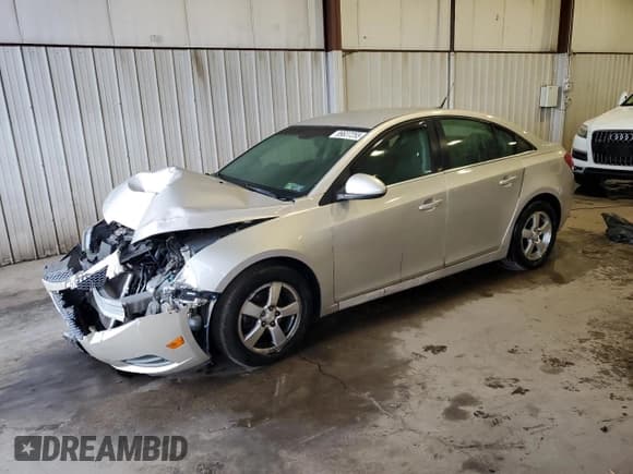 ✅ 2011 Chevrolet Cruze 1LT • VIN: 1G1PF5S94B7308930 • Lot: 89637255. Listed on Copart with 141,890 mi. Free auction sales archive from the USA and detailed vehicle history report at DreamBid. Image 1.
