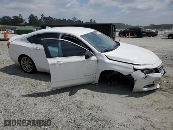 ✅ 2015 Chevrolet Impala LS • VIN: 2G11Z5SL8F9149262 • Lot: 69746445. Wystawiony na Copart z przebiegiem 206 763 mil. Bezpłatny archiwum sprzedaży aukcyjnych z USA i szczegółowy raport historii pojazdu na DreamBid. Zdjęcie 4.