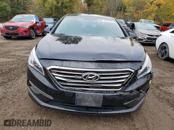 ✅ 2017 Hyundai Sonata SE • VIN: 5NPE24AF4HH588140 • Lot: 87063775. Listed on Copart with 100,371 mi. Free auction sales archive from the USA and detailed vehicle history report at DreamBid. Image 5.