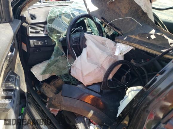 ✅ 2019 Kia Niro EX • VIN: KNDCE3LC3K5258539 • Лот: 70483665. Опубликован ранее на Copart с пробегом Не указан. Бесплатный доступ к архиву аукционных продаж из США и подробный отчёт об истории автомобиля на DreamBid. Изображение 8.