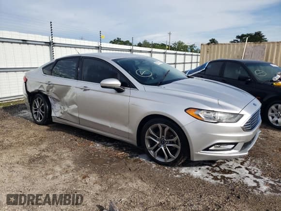 ✅ 2017 Ford Fusion SE • VIN: 3FA6P0H76HR184188 • Lot: 60719075. Listed on Copart with 105,377 mi. Free auction sales archive from the USA and detailed vehicle history report at DreamBid. Image 4.