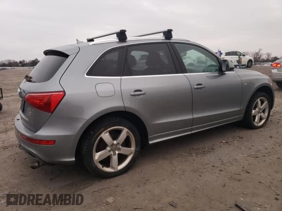 ✅ 2011 Audi Q5 Premium Plus • VIN: WA1DKAFP1BA011005 • Lot: 94029055. Listed on Copart with 228,819 mi. Free auction sales archive from the USA and detailed vehicle history report at DreamBid. Image 3.