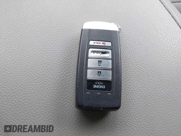 ✅ 2020 Acura MDX Technology • VIN: 5J8YD4H57LL007160 • Lot: 42319903. Listed on IAAI with 85,711 mi. Free auction sales archive from the USA and detailed vehicle history report at DreamBid. Image 11.