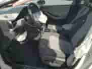 2020 Hyundai Ioniq SE с VIN KMHC75LC6LU202071, выставлен на аукционе Copart как лот 72952644 с пробегом 52 342 миль миль и На запчасти • Non repairable. История ставок и продаж доступна на DreamBid. Изображение 7.