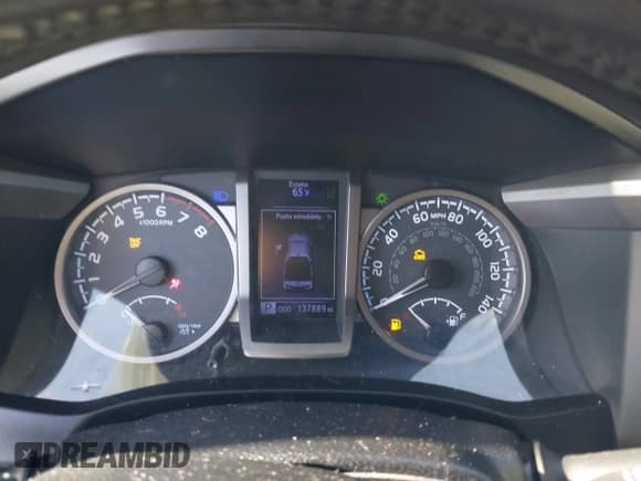 ✅ 2018 Toyota Tacoma TRD Sport • VIN: 3TMCZ5ANXJM135690 • Lot: 43347920. Listed on IAAI with 137,889 mi. Free auction sales archive from the USA and detailed vehicle history report at DreamBid. Image 7.
