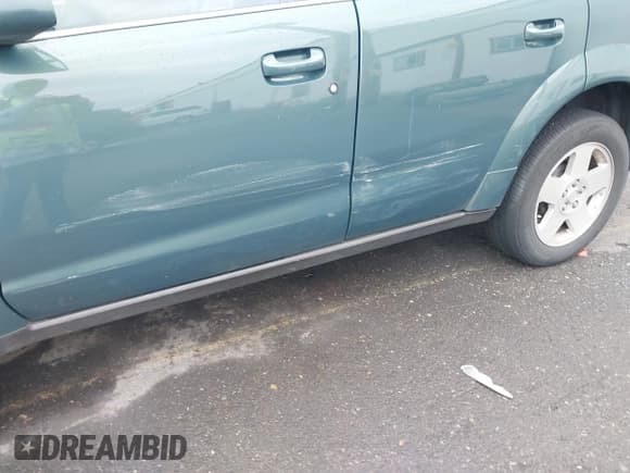 ✅ 2006 Saturn VUE • VIN: 5GZCZ63406S894128 • Lot: 41608871. Wystawiony na IAAI z przebiegiem 139 053 mil. Bezpłatny archiwum sprzedaży aukcyjnych z USA i szczegółowy raport historii pojazdu na DreamBid. Zdjęcie 6.