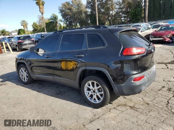 ✅ 2015 Jeep Cherokee Sport • VIN: 1C4PJLAB6FW580387 • Лот: 50241815. Опубликован ранее на Copart с пробегом 99 999 миль. Бесплатный доступ к архиву аукционных продаж из США и подробный отчёт об истории автомобиля на DreamBid. Изображение 2.