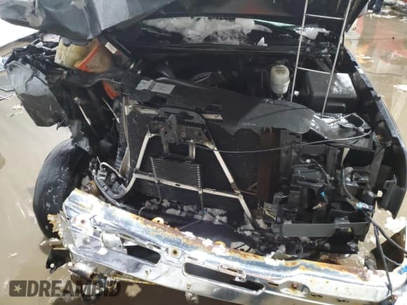 ✅ 2005 Chevrolet Silverado 2500HD LT • VIN: 1GCHK29U85E166775 • Lot: 44410085. Listed on Copart with 215,884 mi. Free auction sales archive from the USA and detailed vehicle history report at DreamBid. Image 11.