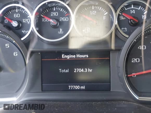 ✅ 2021 Chevrolet Silverado 1500 RST • VIN: 3GCUYEET4MG138815 • Lot: 42207861. Wystawiony na IAAI z przebiegiem 77 700 mil. Bezpłatny archiwum sprzedaży aukcyjnych z USA i szczegółowy raport historii pojazdu na DreamBid. Zdjęcie 7.