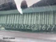 ✅ 2000 Chevrolet Silverado 1500 • VIN: 1GCEK14V3YZ229677 • Lot: 42687797. Listed on IAAI with 211,469 mi. Free auction sales archive from the USA and detailed vehicle history report at DreamBid. Image 9.