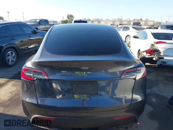 ✅ 2023 Tesla Model Y Long Range • VIN: 7SAYGDEE9PA112818 • Лот: 43152194. Опубликован ранее на IAAI с пробегом 41 157 миль. Бесплатный доступ к архиву аукционных продаж из США и подробный отчёт об истории автомобиля на DreamBid. Изображение 16.