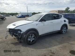 ✅ 2024 Dodge Hornet R/T • VIN: ZACPDFCW9R3A30263 • Lot: 70490385. Wystawiony na Copart z przebiegiem 31 087 mil mil. Skorzystaj z bezpłatnego archiwum sprzedaży aukcyjnych z USA i zobacz szczegółowy raport historii pojazdu na DreamBid. Zdjęcie 1.