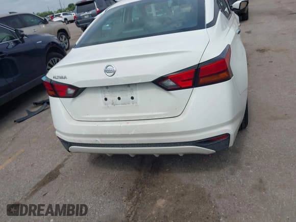 ✅ 2021 Nissan Altima S • VIN: 1N4BL4BVXMN388739 • Лот: 42460952. Опубликован ранее на IAAI с пробегом 54 705 миль. Бесплатный доступ к архиву аукционных продаж из США и подробный отчёт об истории автомобиля на DreamBid. Изображение 16.
