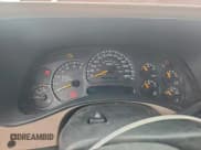 ✅ 2003 Chevrolet Silverado 2500HD LS • VIN: 1GCHK23U03F152448 • Lot: 94587575. Wystawiony na Copart z przebiegiem 100 626 mil. Bezpłatny archiwum sprzedaży aukcyjnych z USA i szczegółowy raport historii pojazdu na DreamBid. Zdjęcie 9.