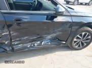 ✅ 2022 Volkswagen Jetta S • VIN: 3VWCM7BU3NM022344 • Lot: 42961501. Wystawiony na IAAI z przebiegiem 29 108 mil. Bezpłatny archiwum sprzedaży aukcyjnych z USA i szczegółowy raport historii pojazdu na DreamBid. Zdjęcie 6.