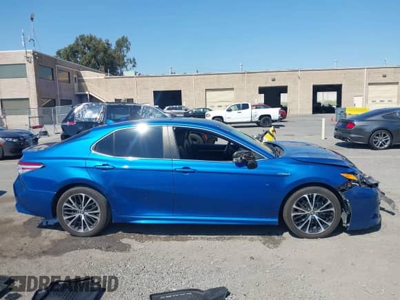 2020 Toyota Camry Hybrid SE с VIN 4T1J31AK1LU011468, выставлен на аукционе IAAI как лот 42711801 с пробегом 76 099 миль миль и . История ставок и продаж доступна на DreamBid. Изображение 13.