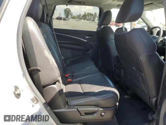 ✅ 2015 Acura MDX Technology • VIN: 5FRYD4H68FB022246 • Lot: 71813105. Listed on Copart with 86,927 mi. Free auction sales archive from the USA and detailed vehicle history report at DreamBid. Image 11.