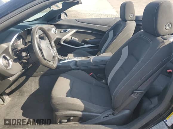 2019 Chevrolet Camaro 1LT с VIN 1G1FB3DX7K0122301, выставлен на аукционе Copart как лот 62346355 с пробегом 69 346 миль миль и Списание • Salvage title. История ставок и продаж доступна на DreamBid. Изображение 7.
