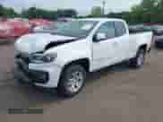 2022 Chevrolet Colorado 2WD LT z VIN 1GCHSCEN5N1102673, wystawiony jako IAAI lot #42381357 z przebiegiem 30 245 mil mil oraz . Historia ofert i sprzedaży dostępna na DreamBid. Obrazek 18.