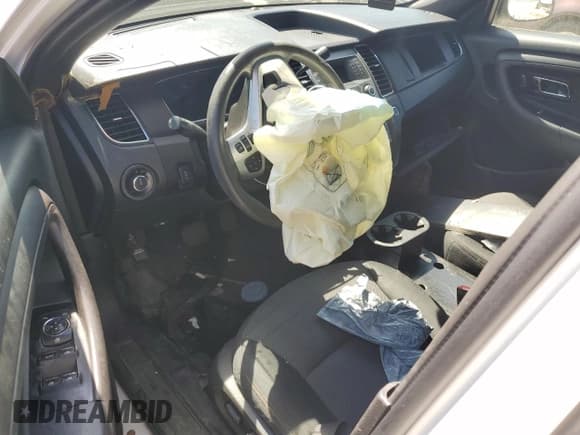 ✅ 2013 Ford Police Interceptor • VIN: 1FAHP2M8XDG203037 • Lot: 52410394. Wystawiony na Copart z przebiegiem Nie podano. Bezpłatny archiwum sprzedaży aukcyjnych z USA i szczegółowy raport historii pojazdu na DreamBid. Zdjęcie 8.