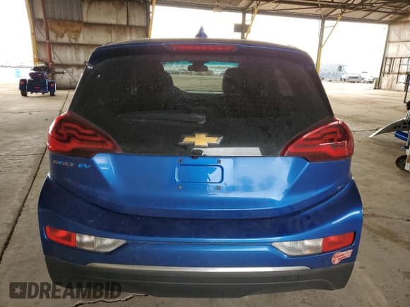 ✅ 2018 Chevrolet Bolt EV LT • VIN: 1G1FW6S06J4112488 • Lot: 50747365. Wystawiony na Copart z przebiegiem 40 865 mil. Bezpłatny archiwum sprzedaży aukcyjnych z USA i szczegółowy raport historii pojazdu na DreamBid. Zdjęcie 6.