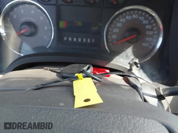 ✅ 2009 Ford F-150 XL • VIN: 1FTPW12V79FA15214 • Lot: 42650754. Wystawiony na IAAI z przebiegiem 158 457 mil. Bezpłatny archiwum sprzedaży aukcyjnych z USA i szczegółowy raport historii pojazdu na DreamBid. Zdjęcie 11.