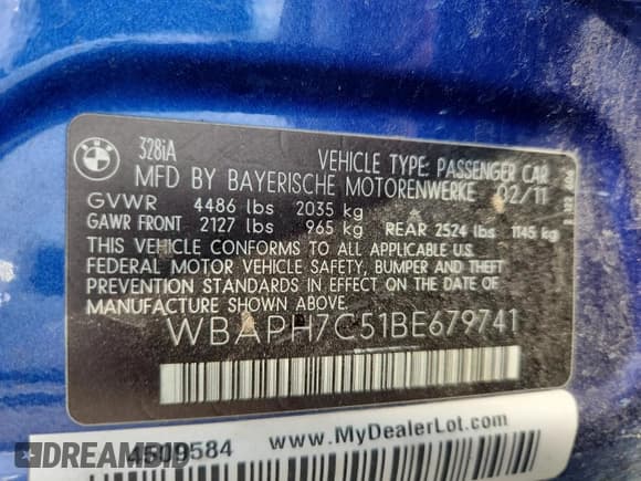 ✅ 2011 BMW 3 Series 328i • VIN: WBAPH7C51BE679741 • Lot: 82635225. Listed on Copart with 144,535 mi. Free auction sales archive from the USA and detailed vehicle history report at DreamBid. Image 12.