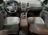 ✅ 2011 Hyundai Santa Fe SE • VIN: 5XYZHDAG1BG090212 • Lot: 41520085. Listed on Copart with 103,459 mi. Free auction sales archive from the USA and detailed vehicle history report at DreamBid. Image 8.