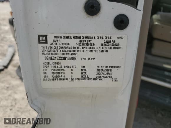 ✅ 2003 Chevrolet Suburban LS • VIN: 3GNEC16ZX3G165098 • Лот: 54701435. Опубликован ранее на Copart с пробегом 243 656 миль. Бесплатный доступ к архиву аукционных продаж из США и подробный отчёт об истории автомобиля на DreamBid. Изображение 13.