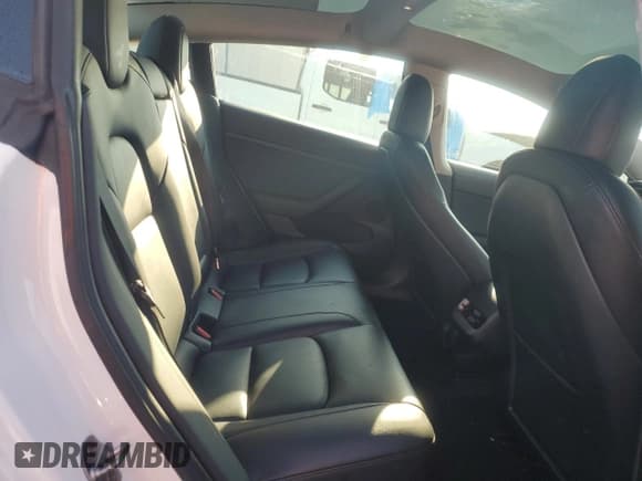 ✅ 2023 Tesla Model 3 • VIN: 5YJ3E1EA5PF456321 • Lot: 92842865. Wystawiony na Copart z przebiegiem 36 662 mil. Bezpłatny archiwum sprzedaży aukcyjnych z USA i szczegółowy raport historii pojazdu na DreamBid. Zdjęcie 10.