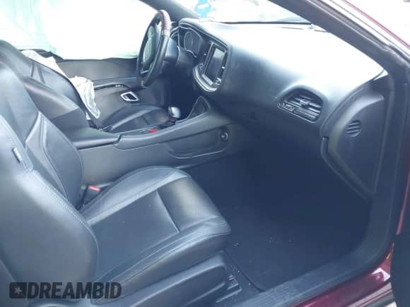 2020 Dodge Challenger SXT с VIN 2C3CDZAG7LH146580, выставлен на аукционе IAAI как лот 43501344 с пробегом 36 790 миль миль и . История ставок и продаж доступна на DreamBid. Изображение 5.