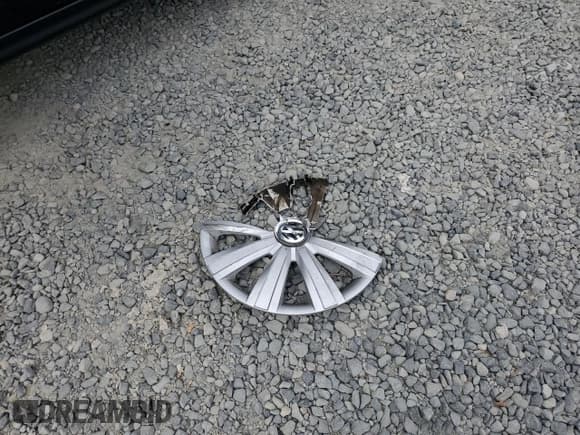 ✅ 2012 Volkswagen Jetta S • VIN: 3VW2K7AJXCM403422 • Lot: 80467385. Listed on Copart with 100,857 mi. Free auction sales archive from the USA and detailed vehicle history report at DreamBid. Image 12.