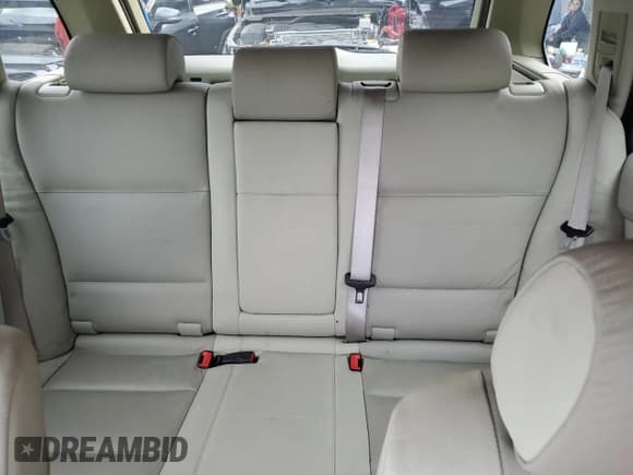 ✅ 2001 BMW X5 4.4i • VIN: WBAFB33501LH18659 • Lot: 86325255. Listed on Copart with 70,748 mi. Free auction sales archive from the USA and detailed vehicle history report at DreamBid. Image 10.