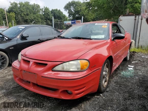 ✅ 2003 Pontiac Grand Am GT • VIN: 1G2NW12E13C299024 • Lot: 68098835. Wystawiony na Copart z przebiegiem Nie podano. Bezpłatny archiwum sprzedaży aukcyjnych z USA i szczegółowy raport historii pojazdu na DreamBid. Zdjęcie 1.